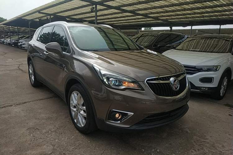 Used Buick Envision 2019 28T 4x4 Elite Version China V Standard Front Right 45 Deg