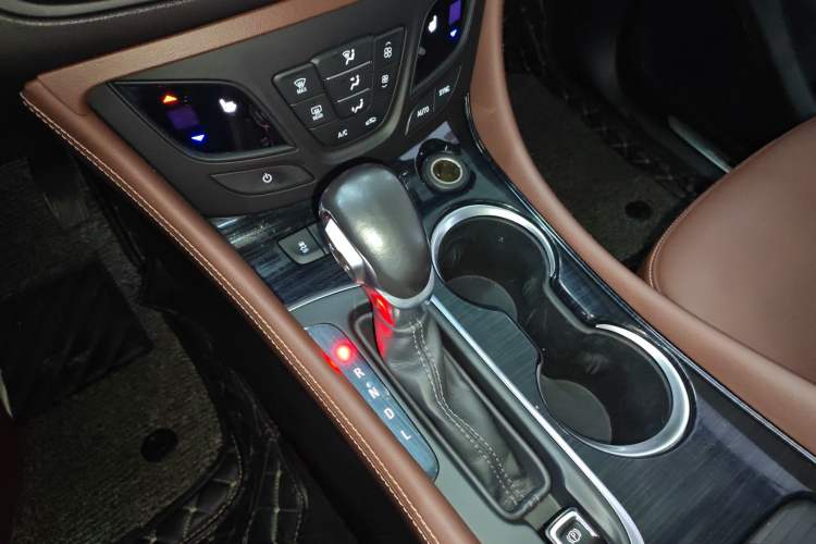 Used Buick Envision 2019 28T Four-Wheel Drive Elite Version China VI Standard Gear Lever