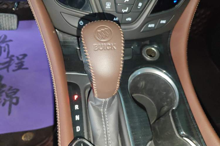 Used Buick Envision 2019 20T Two-Wheel Drive Luxury Version China VI Standard Gear Lever