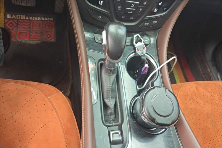 Used Buick Envision 2019 28T 4x4 Luxury Model China VI Standard Gear Lever