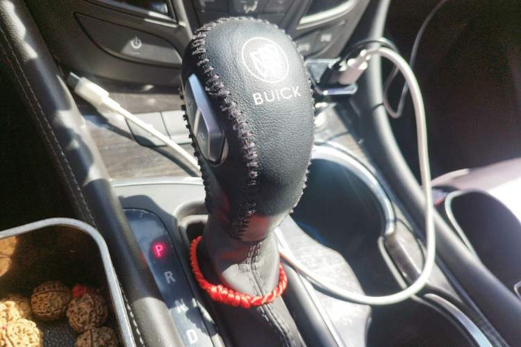 Used Buick Envision 2019 20T Two-Wheel Drive Leading Model China VI Standard Gear Lever