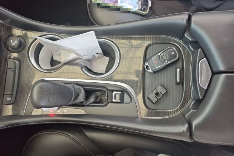 Used Buick Envision 2019 20T Two-Wheel Drive Leading Model China VI Standard Gear Lever
