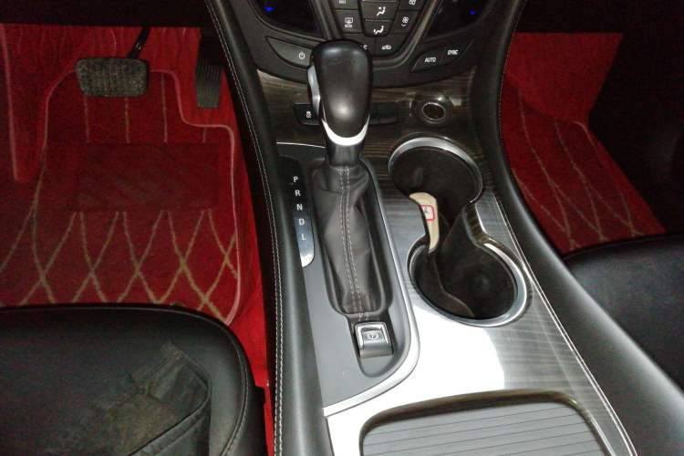 Used Buick Envision 2019 20T Two-Wheel Drive Elite Version China VI Standard Gear Lever