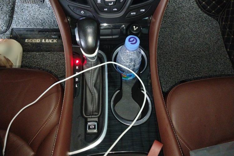 Used Buick Envision 2019 20T Two-Wheel Drive Luxury Version China VI Standard Gear Lever