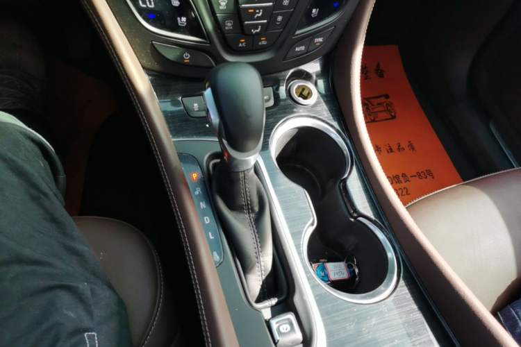 Used Buick Envision 2019 28T 4x4 Luxury Model China VI Standard Gear Lever