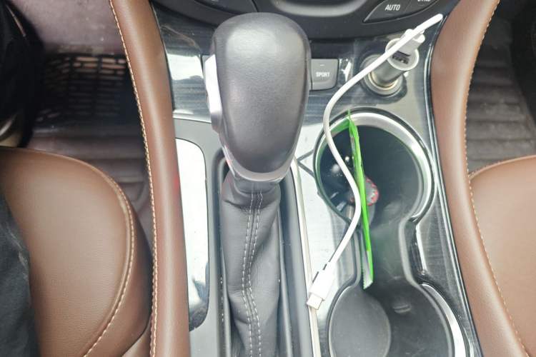 Used Buick Envision 2019 28T Four-Wheel Drive Elite Version China VI Standard Gear Lever