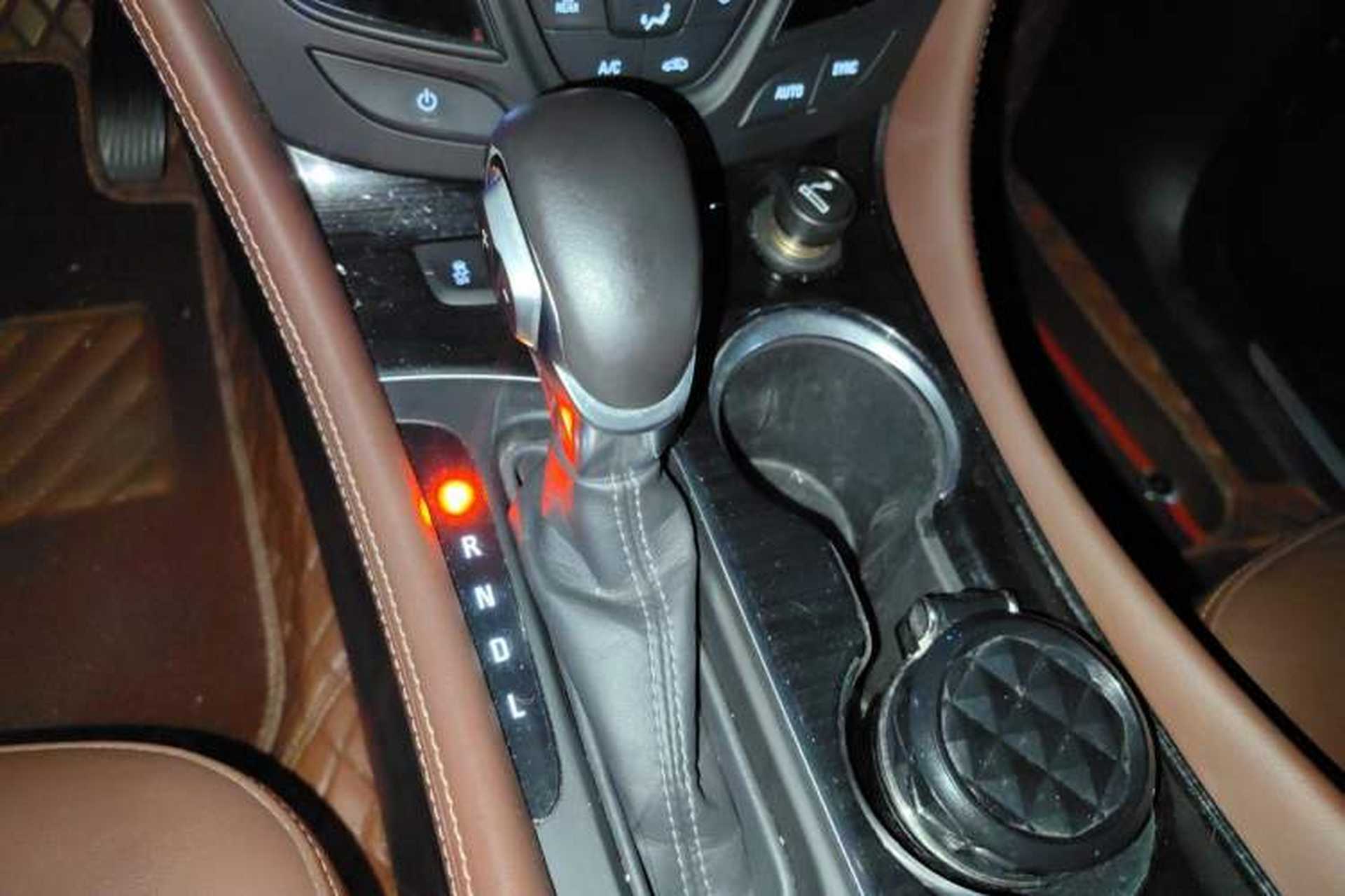 Used Buick Envision 2019 28T Four-Wheel Drive Elite Version China VI Standard Gear Lever
