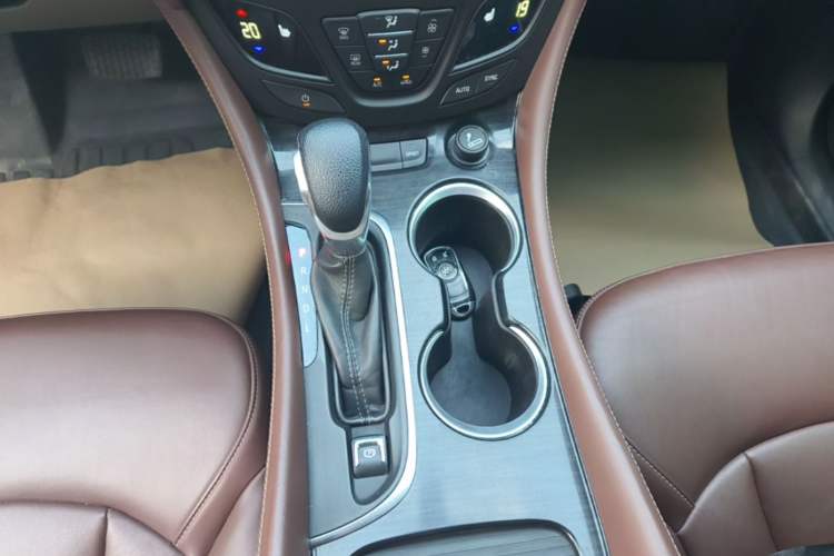 Used Buick Envision 2019 28T 4x4 Elite Version China V Standard Gear Lever