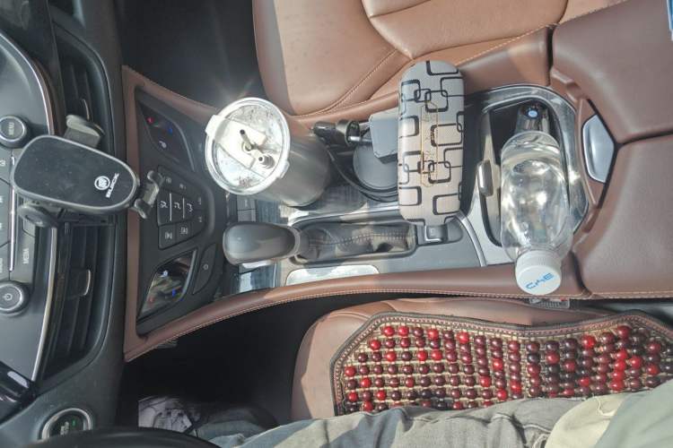 Used Buick Envision 2019 28T 4x4 Elite Version China V Standard Gear Lever