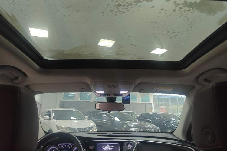 Used Buick Envision 2019 28T Four-Wheel Drive Elite Version China VI Standard Headliner