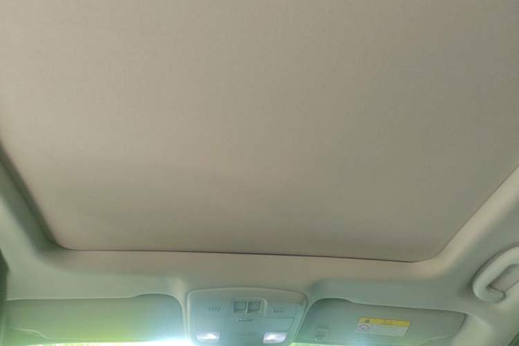 Used Buick Envision 2019 28T 4x4 Luxury Model China VI Standard Headliner