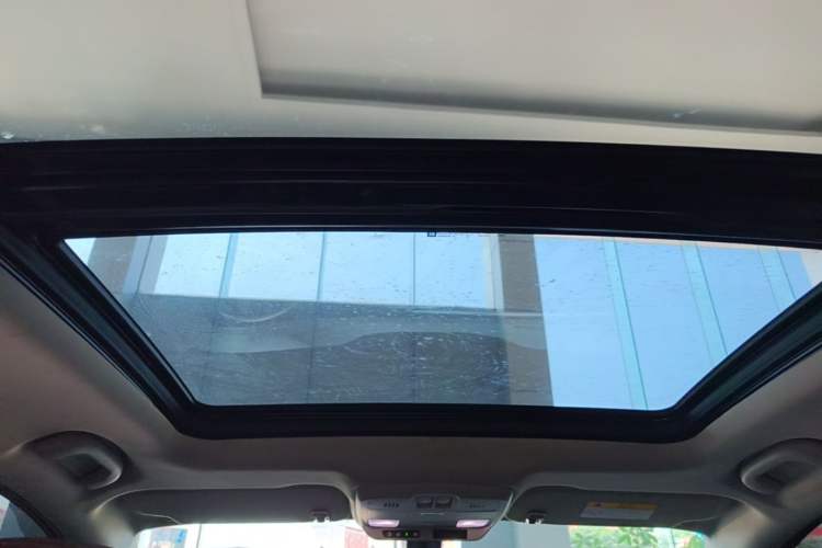 Used Buick Envision 2019 20T Two-Wheel Drive Luxury Version China V Standard Headliner