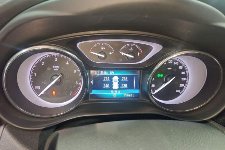Used Buick Envision 2019 28T Four-Wheel Drive Elite Version China VI Standard Instrument Cluster