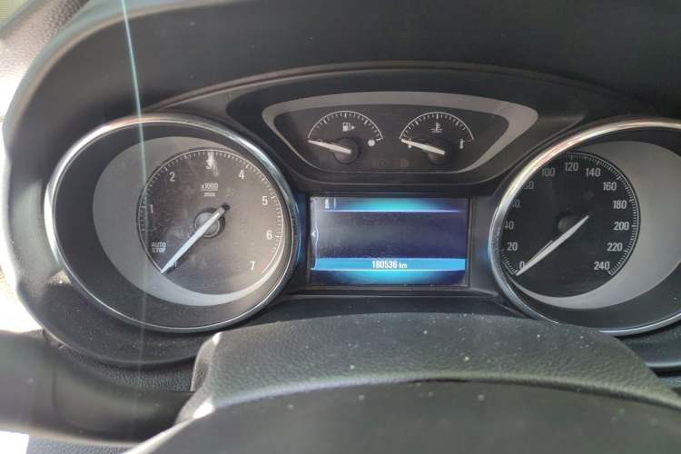 Used Buick Envision 2019 20T Two-Wheel Drive Leading Model China VI Standard Instrument Cluster