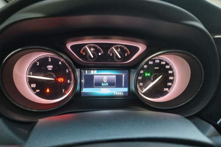 Used Buick Envision 2019 20T Two-Wheel Drive Leading Model China VI Standard Instrument Cluster