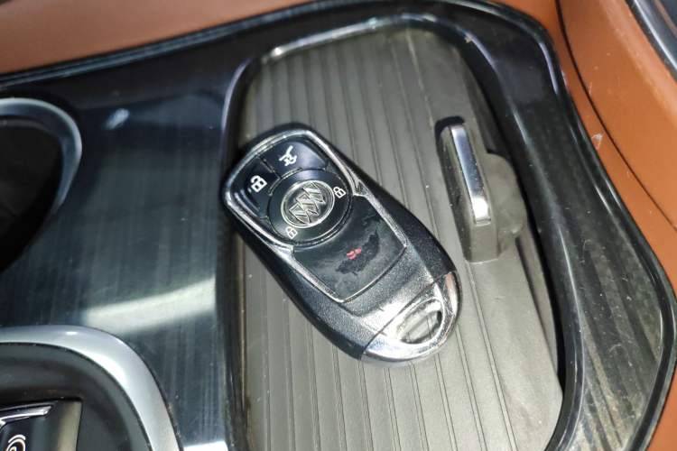 Used Buick Envision 2019 28T Four-Wheel Drive Elite Version China VI Standard Interior 1