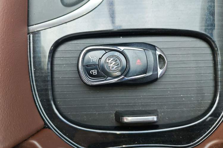 Used Buick Envision 2019 20T Two-Wheel Drive Luxury Version China V Standard Interior 1