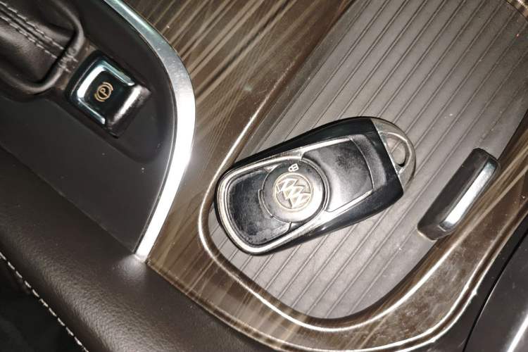 Used Buick Envision 2019 20T Two-Wheel Drive Leading Version China V Standard Interior 1