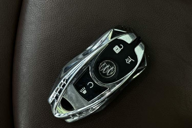 Used Buick Envision 2019 28T Four-Wheel Drive Elite Version China VI Standard Interior 11