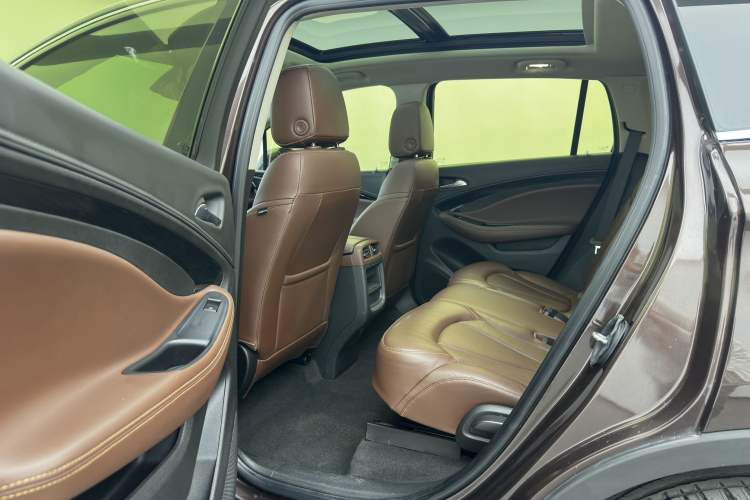 Used Buick Envision 2019 28T Four-Wheel Drive Elite Version China VI Standard Interior 2