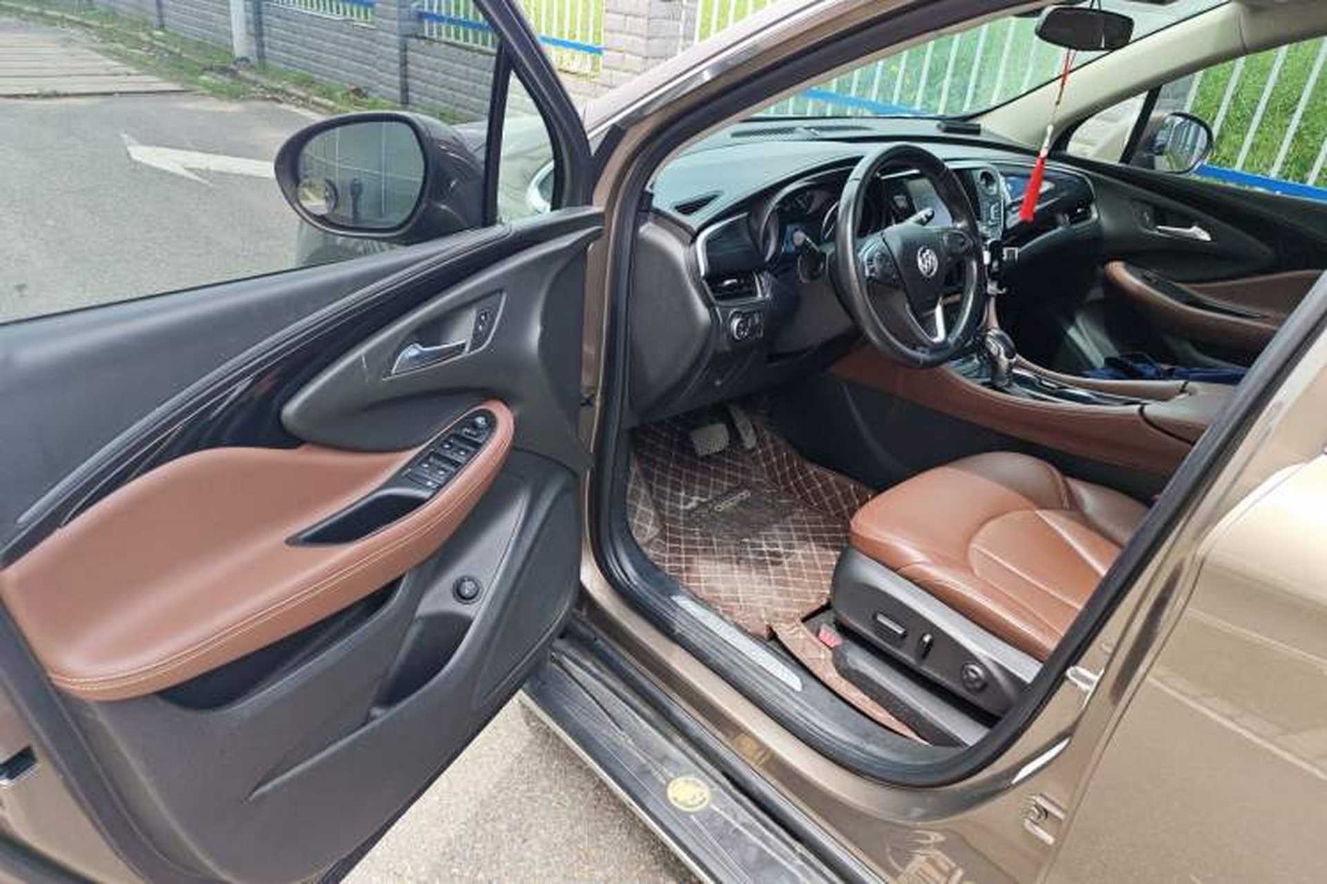 Used Buick Envision 2019 20T Two-Wheel Drive Luxury Version China V Standard Interior 3