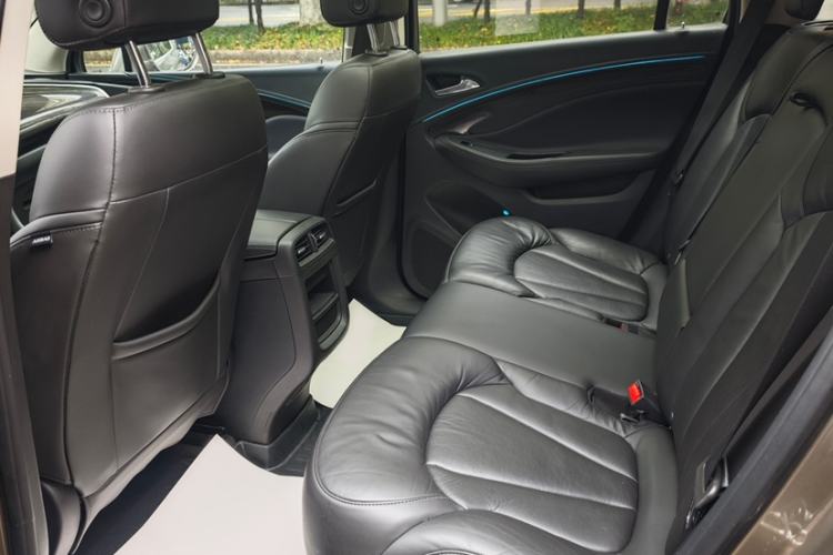 Used Buick Envision 2019 20T Two-Wheel Drive Elite Version China V Standard Interior 3
