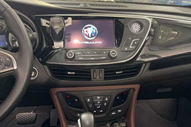 Used Buick Envision 2019 20T Two-Wheel Drive Luxury Version China VI Standard Interior 6