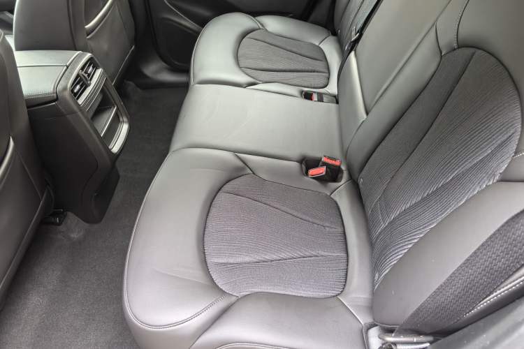 Used Buick Envision 2019 20T Two-Wheel Drive Leading Version China V Standard Interior 7