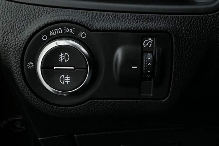 Used Buick Envision 2019 28T Four-Wheel Drive Elite Version China VI Standard Interior 8