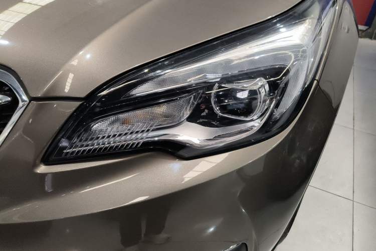 Used Buick Envision 2019 20T Two-Wheel Drive Luxury Version China VI Standard Left Front Headlight