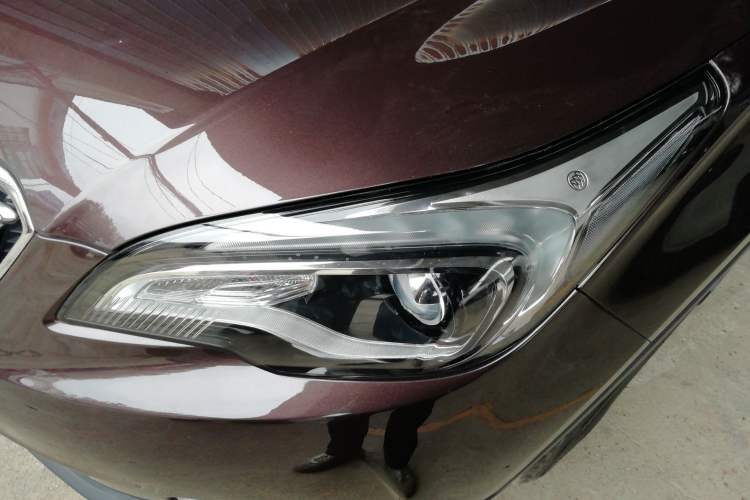 Used Buick Envision 2019 20T Two-Wheel Drive Elite Version China VI Standard Left Front Headlight