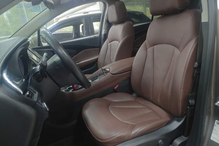 Used Buick Envision 2019 28T Four-Wheel Drive Elite Version China VI Standard Left Front Seat