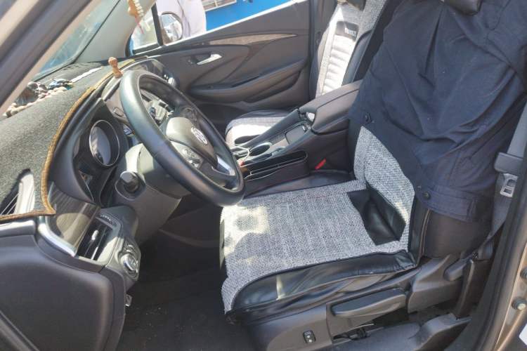 Used Buick Envision 2019 20T Two-Wheel Drive Leading Model China VI Standard Left Front Seat