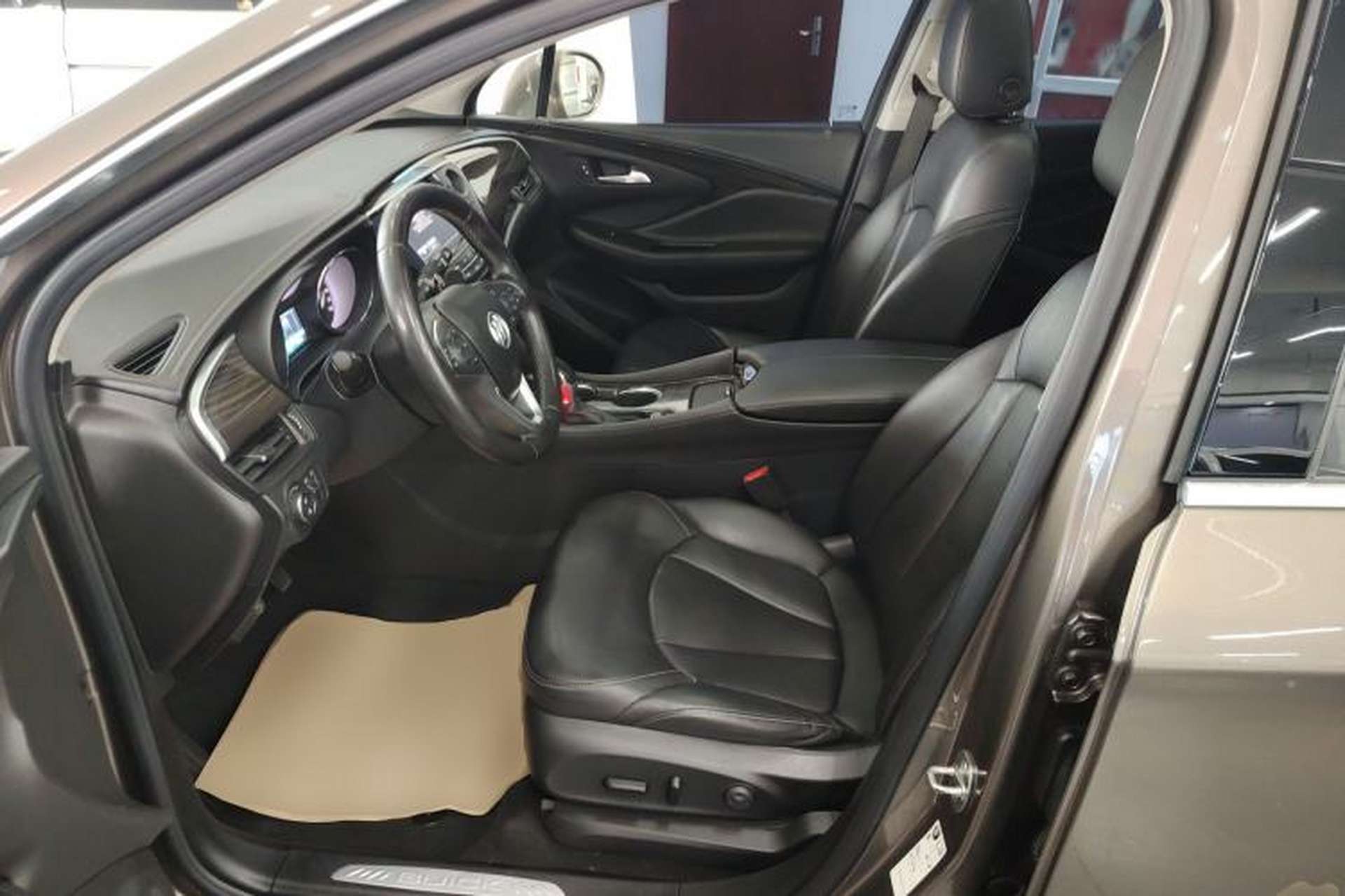 Used Buick Envision 2019 20T Two-Wheel Drive Elite Version China VI Standard Left Front Seat