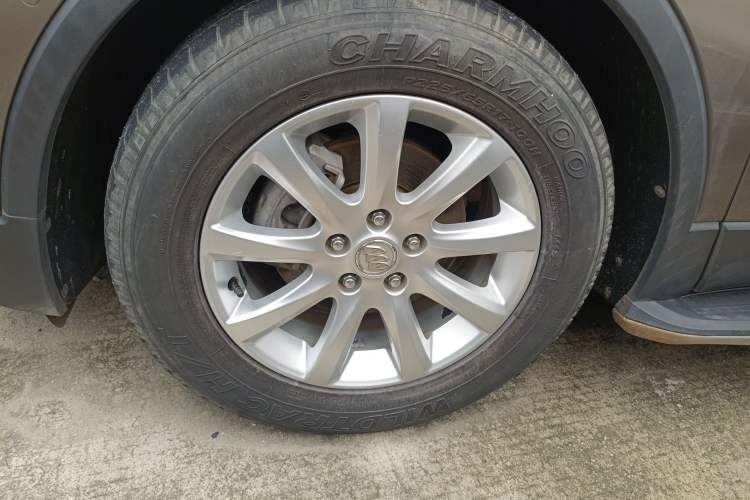Used Buick Envision 2019 20T Two-Wheel Drive Luxury Version China VI Standard Left Front Wheel Hub