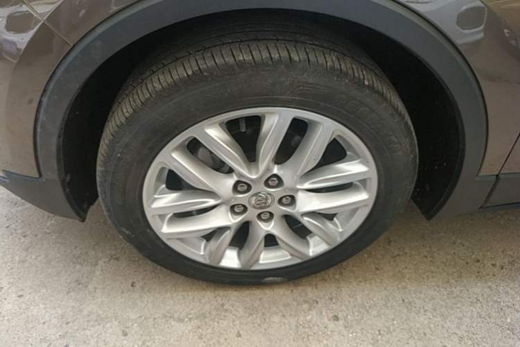 Used Buick Envision 2019 28T 4x4 Elite Version China V Standard Left Front Wheel Hub