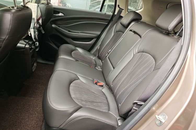 Used Buick Envision 2019 20T Two-Wheel Drive Leading Model China VI Standard Left Rear Seat