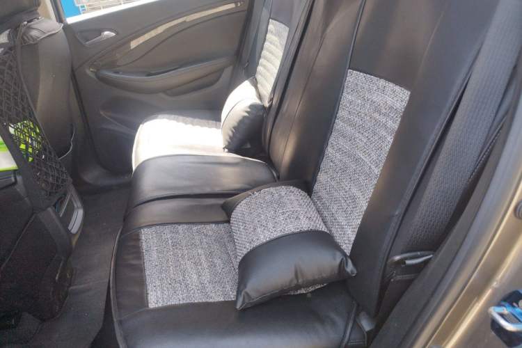 Used Buick Envision 2019 20T Two-Wheel Drive Leading Model China VI Standard Left Rear Seat