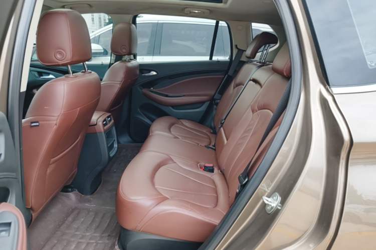 Used Buick Envision 2019 20T Two-Wheel Drive Luxury Version China VI Standard Left Rear Seat