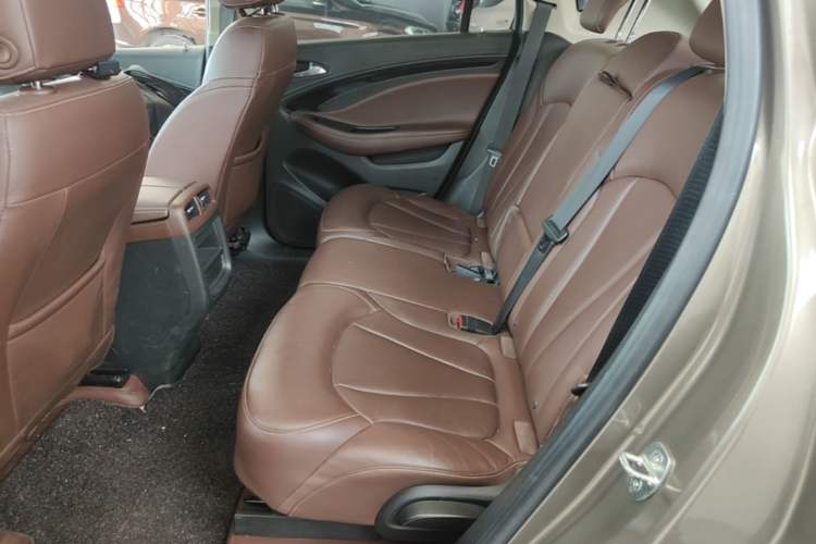 Used Buick Envision 2019 28T 4x4 Elite Version China V Standard Left Rear Seat