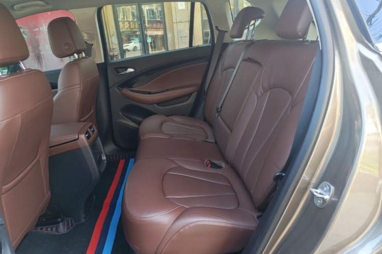Used Buick Envision 2019 20T Two-Wheel Drive Luxury Version China VI Standard Left Rear Seat