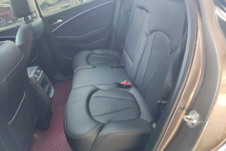 Used Buick Envision 2019 20T Two-Wheel Drive Elite Version China VI Standard Left Rear Seat