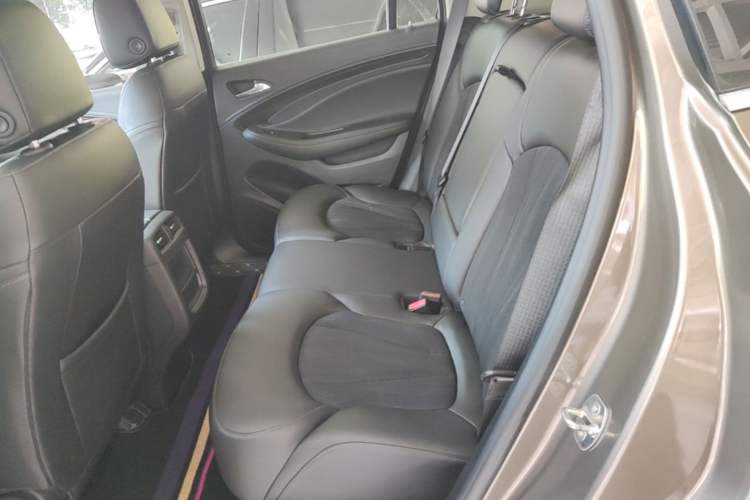Used Buick Envision 2019 20T Two-Wheel Drive Leading Version China V Standard Left Rear Seat