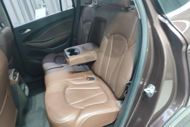 Used Buick Envision 2019 20T Two-Wheel Drive Luxury Version China V Standard Left Rear Seat