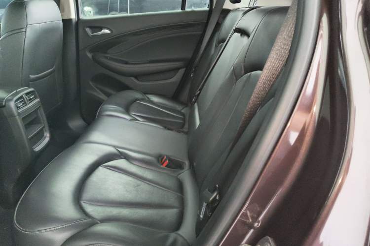 Used Buick Envision 2019 20T Two-Wheel Drive Elite Version China V Standard Left Rear Seat
