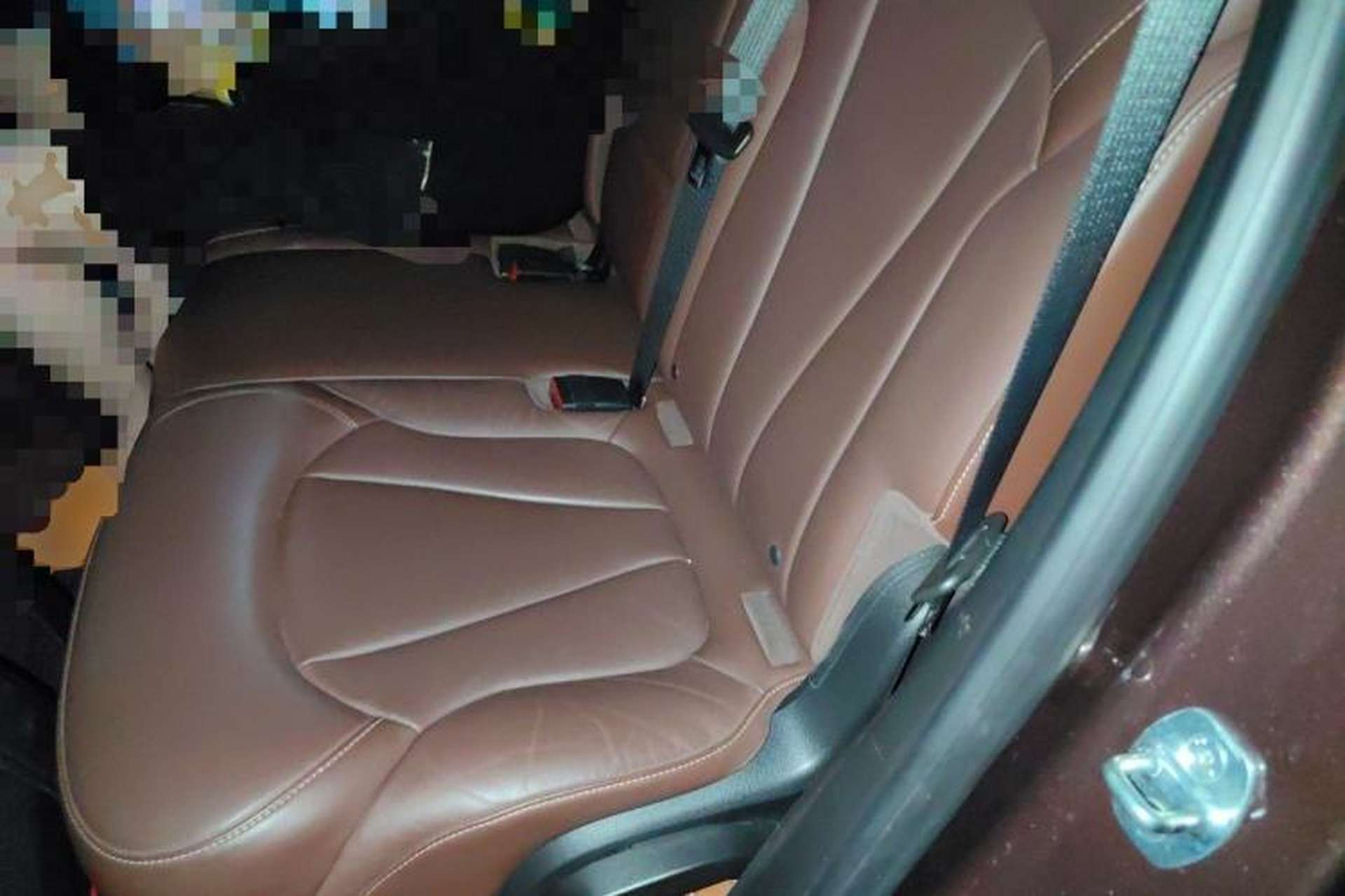 Used Buick Envision 2019 28T Four-Wheel Drive Elite Version China VI Standard Left Rear Seat