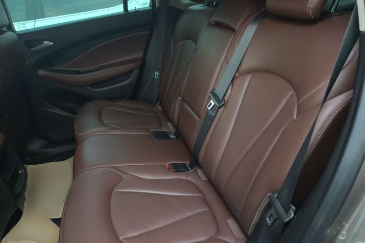 Used Buick Envision 2019 28T 4x4 Elite Version China V Standard Left Rear Seat