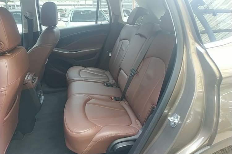 Used Buick Envision 2019 28T 4x4 Elite Version China V Standard Left Rear Seat