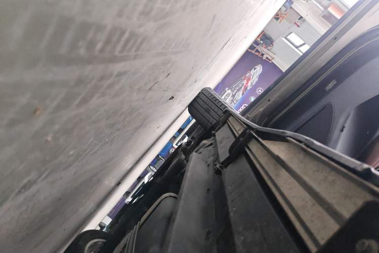 Used Buick Envision 2019 20T Two-Wheel Drive Luxury Version China VI Standard Left Side Sill