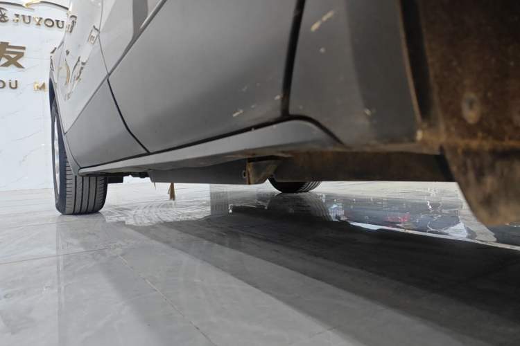 Used Buick Envision 2019 20T Two-Wheel Drive Elite Version China VI Standard Left Side Sill